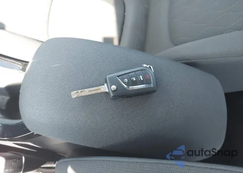 2021 Toyota Corolla Le из США, поврежденный, VIN 5YFEPMAE2MP174649